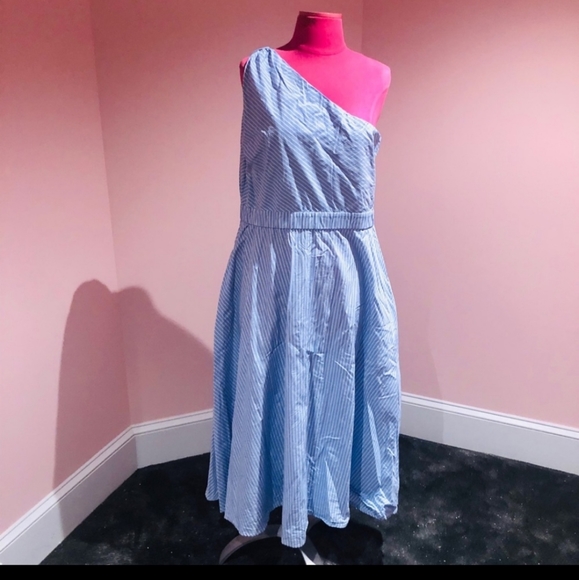 Calvin Klein Dresses & Skirts - Calvin Klein dress